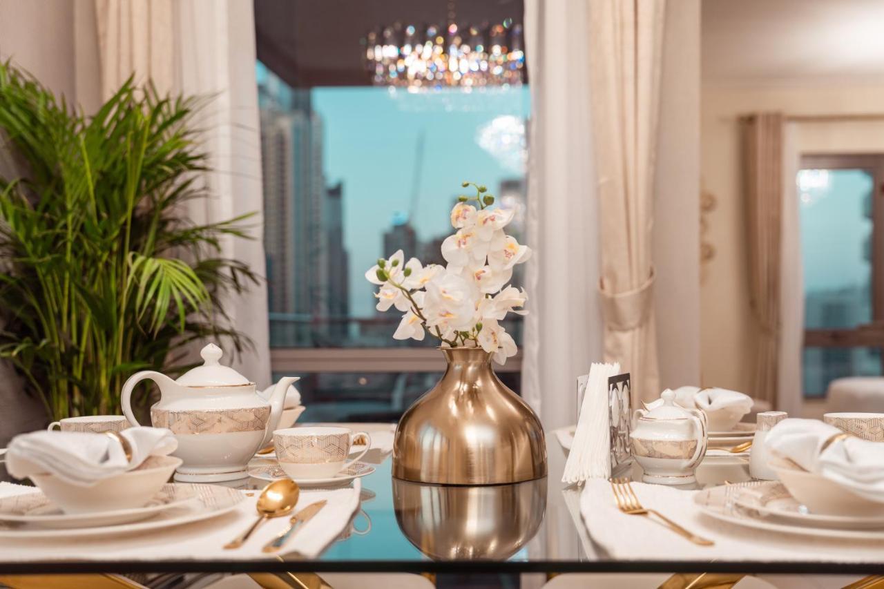 Elite Royal Apartment - Panoramic Full Burj Khalifa, Fountain & Skyline View - Baron Дубай Экстерьер фото